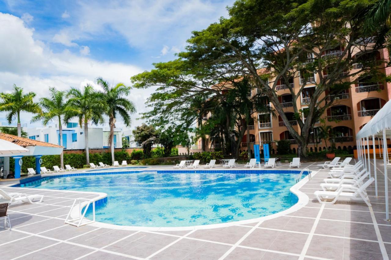 Hotel Penon Suites Girardot Dış mekan fotoğraf