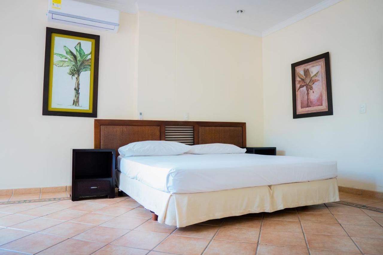 Hotel Penon Suites Girardot Dış mekan fotoğraf