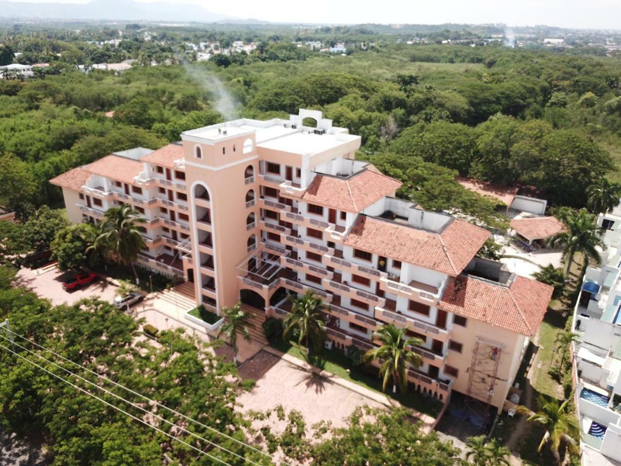 Hotel Penon Suites Girardot Dış mekan fotoğraf