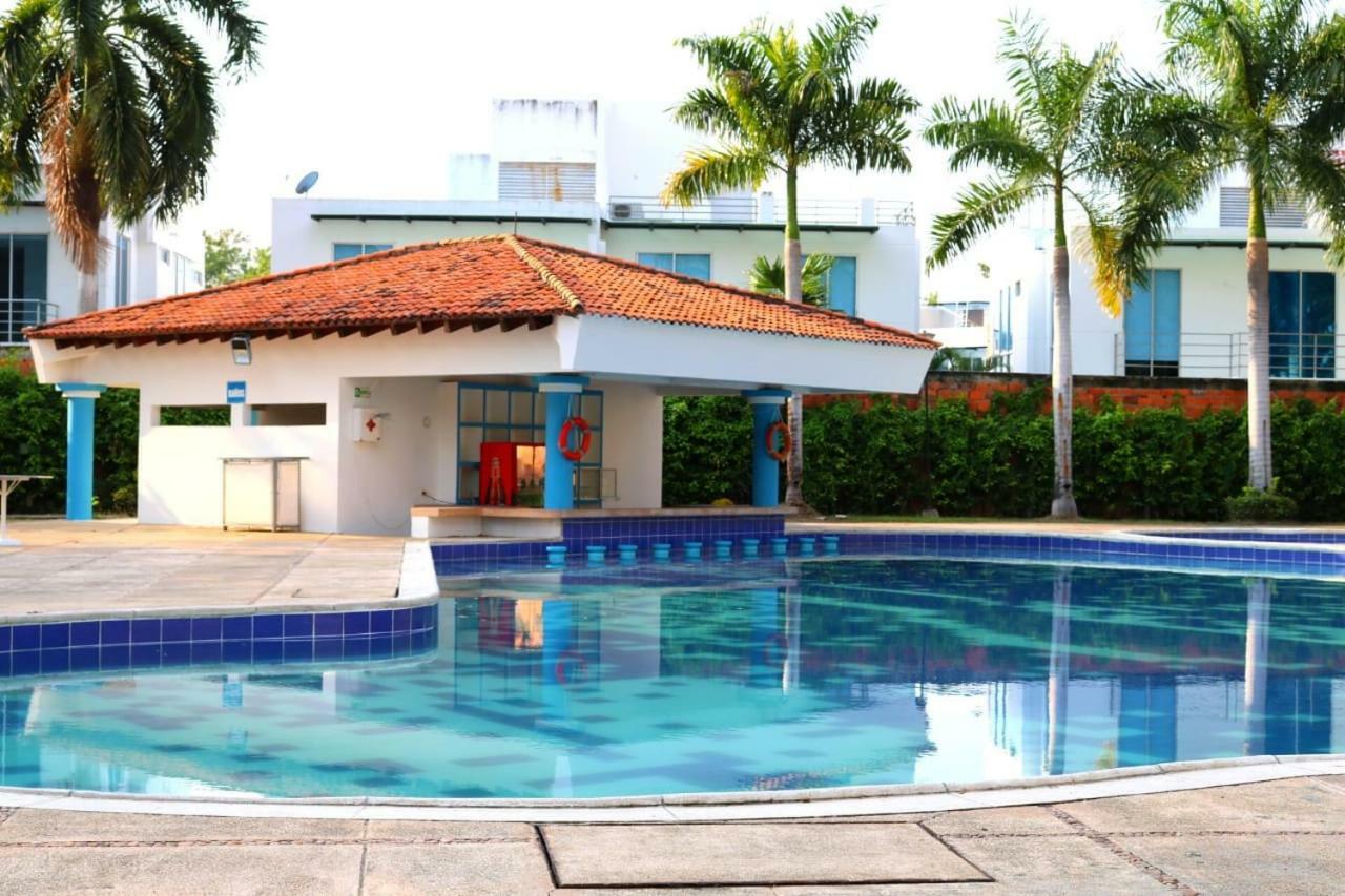 Hotel Penon Suites Girardot Dış mekan fotoğraf